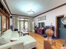 徐汇必看带4个车位!1复2别墅!赠独立产权车库!花园 位置!