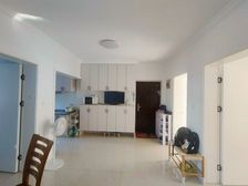 荷韵新村南区 2室1厅1卫 精装修 145万元 68平米