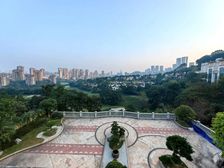 临涯一线高尔夫景观,赠送2亩花园,豪华装修拧包入住,有意来