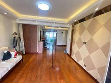 2014年房龄 捡漏房源 精装修的房子卖毛坯的价 南北通透