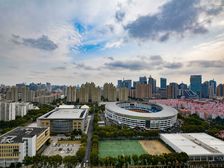 陆家嘴国际华城 124.48平2居 南向精装修 着急出售