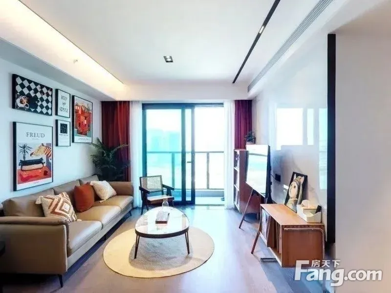 会展湾东城 全新豪装修大三房出租 家电全齐拎包入住 看房方便