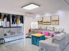 市中心金鹗山花园园林小区 荣盛金鹗御府 四房 拎包入住满二