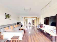 满五V一,业主和我同住一个小区,关系很好,多次委托房产业务