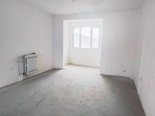 泰山路99号 南向采光好 交通便利 近医院 商业配套齐全