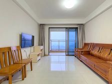 开发区 柏悦湾 小三房 低于市场价 中楼层 南向 视野好