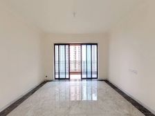 碧桂园凤凰城山景南北对流大三房,业主诚心出售