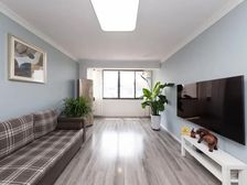 金色中环+98年商品房 看房随时+30w精装修全送 满五