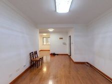 银兆公寓 88.88平2居 南北向简装修 随时签约