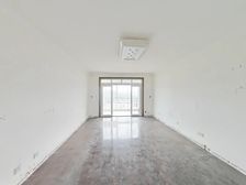 全明格局!!户型方正!!业主急出售大降价!!