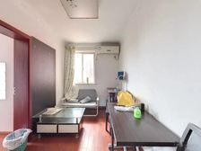 一梯两户,全明户型 精装两房 业主诚售 视野宽阔 产权清晰