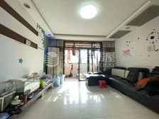 南郊别墅 四楼复式 送阁楼和露台 中心位置 不临街 随时可看