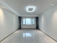 高区南北江景2房 南北2房中性价比醉高 度家代理有钥匙