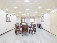 新出好房不贵)正南正北 新装修大三居 前后观景 安静温馨!