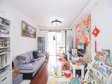 随时可看,小区中间位置,楼层无遮挡,电梯高区的笋房