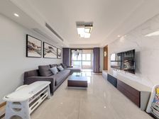 红蚂蚁装修60万 带地暖 大金一拖四空调 基本不住