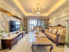 精装正四房即买即住,户型方正,诚心出售 业主精装一手房