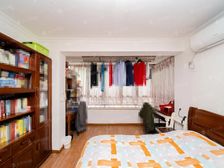 罕见户型 一梯两户 双南两房 业主诚意出售 看房随时 带飘窗