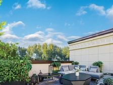 三环精装修别墅现房 有园子 即住 地铁首经贸站