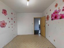 金湾佳园 临地铁 交通便捷 商品房 南向采光好祝桥