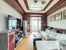 高楼层采光充足 满五 居住密度低 南北通透