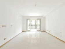 急售!世茂云锦南向三居 满二简装 单价仅9522元/平