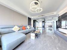 总高11层大平层 5房2卫户型佳 好房诚心卖 60万装修