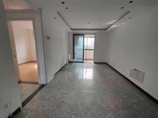 佘北家园凤尾苑 2室2厅1卫 简单装修 133万元