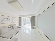 7号线地铁,品质小区精装小两房,有产权车位,套现急售定金交房