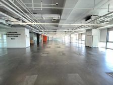 北五环望京东中轻大厦整层2000平可给装修特惠4元左右