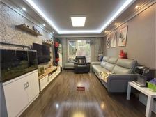 金隅万科二期 三室两厅两卫 满五