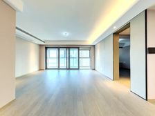 仁恒大三房 精装带地暖大横厅 全新未入住 楼层好 楼层好