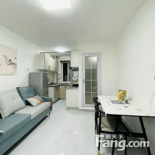  ����ó��̨վ 10����ǰ���ݶ���һ���� ��ʱ���� �۸��ܱ��� 