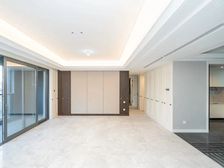 精装 大评测 天翌 房东着急卖掉去外地 随时看房 可以大刀