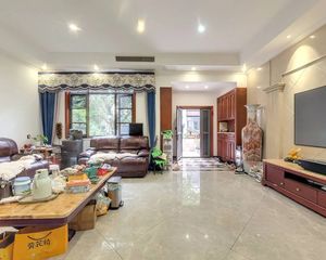 西山别墅区 一站直达五棵松 叠拼精装大边户 实景现房出售