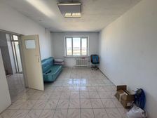 红旗街小区 60.02平1居 南向简装修 自住保养好