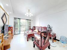 世纪新城婚房3室 采光充足东北中间楼层