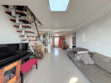 恋日绿岛5室2厅182.84平经典跃层 满套 诚心出售