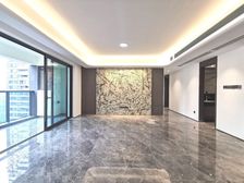 弹子石 长嘉汇朗峯南区四房324万