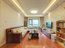 万科御龙山 独立电梯厅,耳朵户型