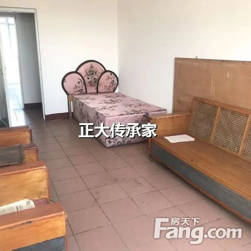  ��ʯ��· ��¥ �÷����� 72ƽ0/�� 