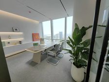 玄武湖地铁口 华贸中心 保利南自 豪华装修100平至三千平