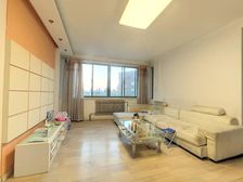 春天花园 3室2厅 108.32平