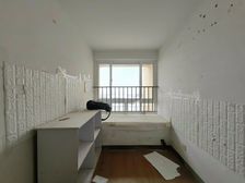 正规商品房 近医院 近地铁 购物方便 精装好房 交通便利