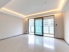 万科锦上地铁口上建,次新小区,横厅南北通,满二年