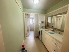 大三房,550米13号地铁站,中楼层,急售!!!