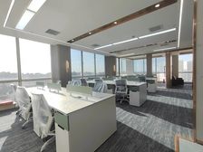 精装修,建外SOHO高区,随时看房,特价出租,国贸附近