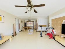 龙洞 11层山景洋房 武警单位宿舍 送车位地下室 方便看