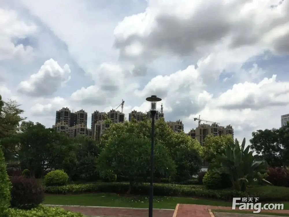 小区相关图