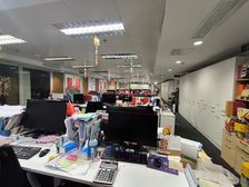 越秀区东风路汇德大厦全层1056平方带精装修使用率高